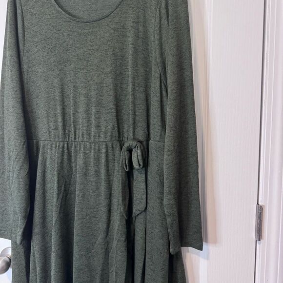 Torrid Super Soft Plush Green At The Knee Hacci Faux Wrap Dress Women’s Size 3X - Picture 4 of 11